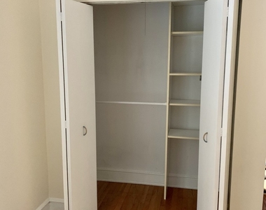 1042 W Bryn Mawr Avenue - Photo Thumbnail 9