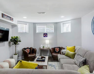 1610 W Waveland Avenue - Photo Thumbnail 7