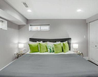 1610 W Waveland Avenue - Photo Thumbnail 15