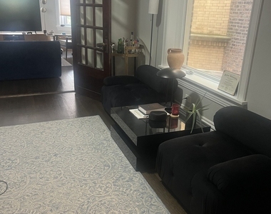 4740 S Prairie Avenue - Photo Thumbnail 8