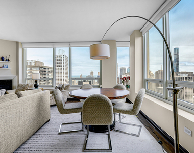 33 W Ontario Street - Photo Thumbnail 10