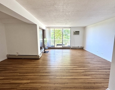 2211 S Stewart Avenue - Photo Thumbnail 15