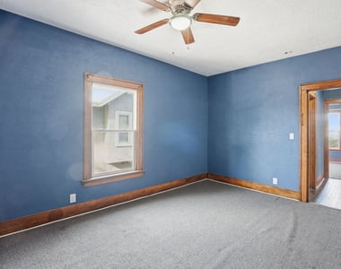 1117 19th Avenue - Photo Thumbnail 8