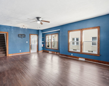 1117 19th Avenue - Photo Thumbnail 3