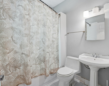 1117 19th Avenue - Photo Thumbnail 9