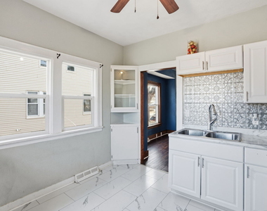 1117 19th Avenue - Photo Thumbnail 5