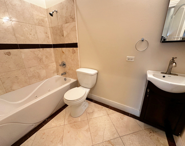 4518 N Kedzie Avenue - Photo Thumbnail 9