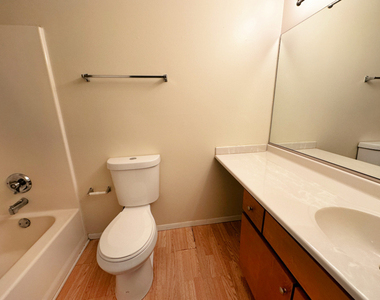 1360 Brook Street - Photo Thumbnail 8