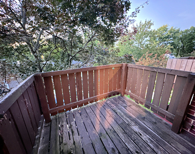 1350 Brook Street - Photo Thumbnail 10