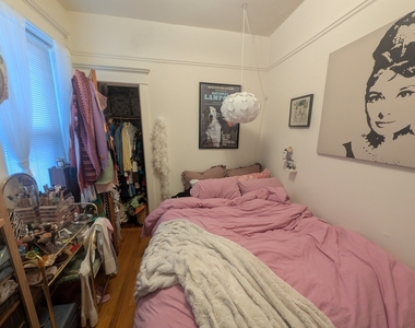 3815 N Wilton Avenue - Photo Thumbnail 18
