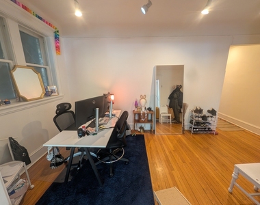 3815 N Wilton Avenue - Photo Thumbnail 6