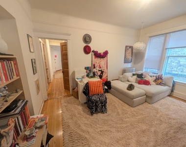 3815 N Wilton Avenue - Photo Thumbnail 16