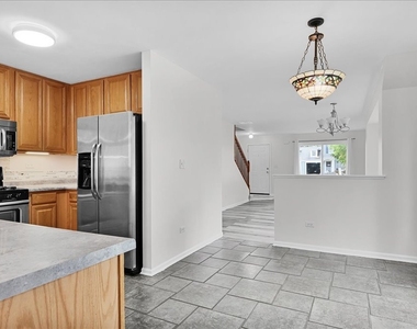 2449 Mayfield Drive - Photo Thumbnail 8
