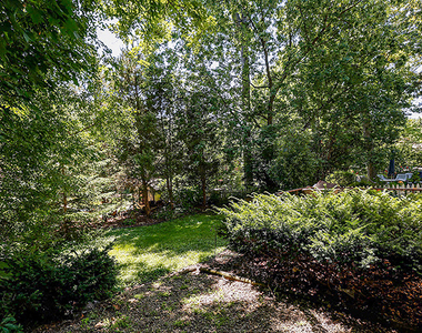 673 N Park Boulevard - Photo Thumbnail 2