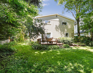 673 N Park Boulevard - Photo Thumbnail 1
