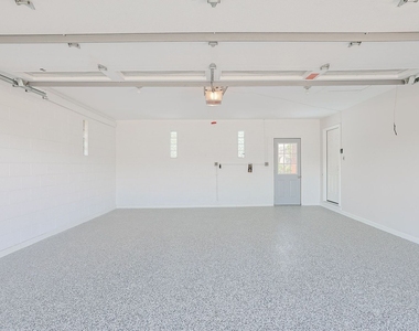 2232 Sprucewood Avenue - Photo Thumbnail 29