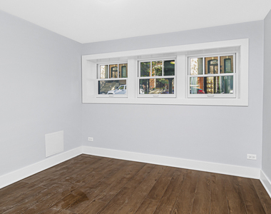 1648 N Sedgwick Street - Photo Thumbnail 5