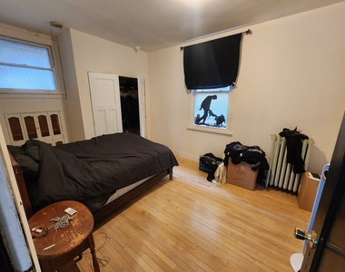 6106 N Washtenaw Avenue - Photo Thumbnail 10