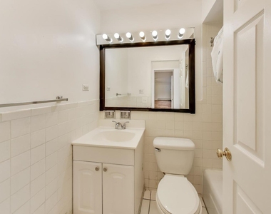 5400 N Sheridan Road - Photo Thumbnail 6