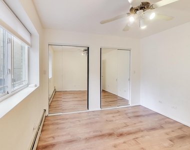 5400 N Sheridan Road - Photo Thumbnail 5