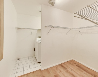 5400 N Sheridan Road - Photo Thumbnail 7