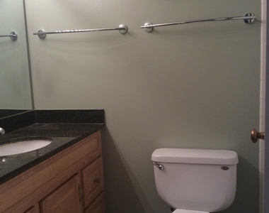70 W Huron Street - Photo Thumbnail 13