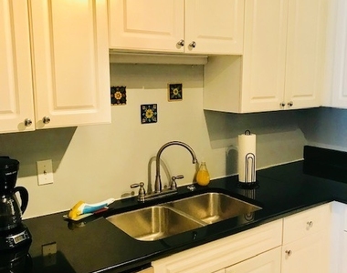 70 W Huron Street - Photo Thumbnail 10