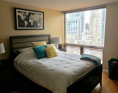 70 W Huron Street - Photo Thumbnail 14