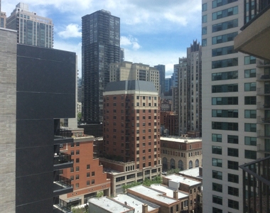 70 W Huron Street - Photo Thumbnail 2