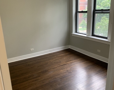 5513 S Everett Avenue - Photo Thumbnail 4