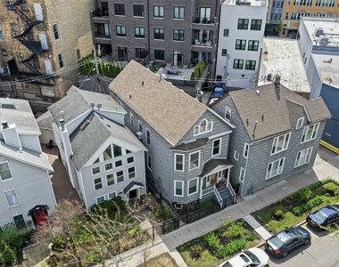 1429 W Barry Avenue - Photo Thumbnail 19