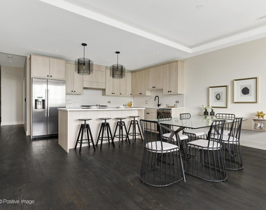 6911 N Western Avenue - Photo Thumbnail 5