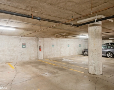 440 N Mcclurg Court - Photo Thumbnail 11