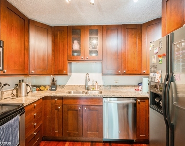 440 N Mcclurg Court - Photo Thumbnail 5