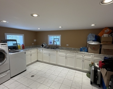 830 N Northwest Highway - Photo Thumbnail 11