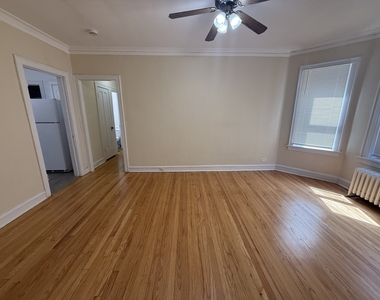 2105 Grove Avenue - Photo Thumbnail 2