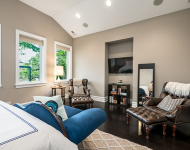 1633 N Wolcott Avenue - Photo Thumbnail 24
