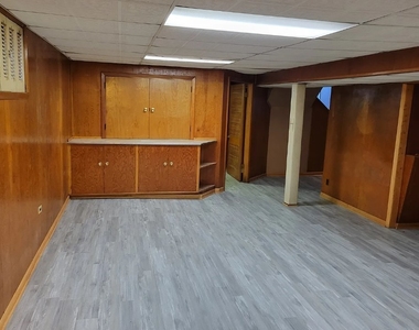 9035 S Euclid Avenue - Photo Thumbnail 13