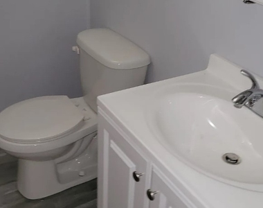 9035 S Euclid Avenue - Photo Thumbnail 9