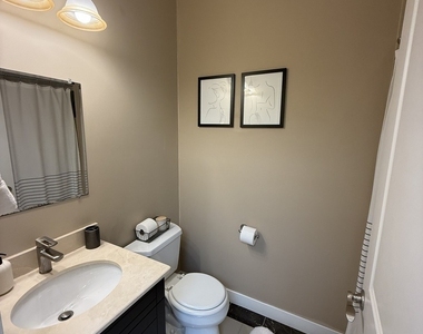 2151 N Richmond Street - Photo Thumbnail 25