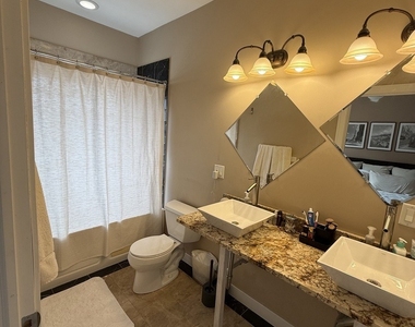 2151 N Richmond Street - Photo Thumbnail 21