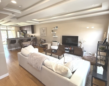 2151 N Richmond Street - Photo Thumbnail 5
