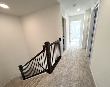 612 Cassia Court - Photo Thumbnail 23