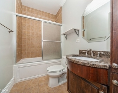 1800 Sawgrass Street - Photo Thumbnail 17
