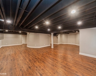 1800 Sawgrass Street - Photo Thumbnail 19