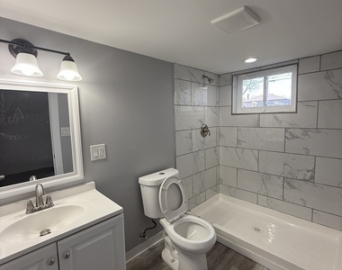 18343 Oakwood Avenue - Photo Thumbnail 8