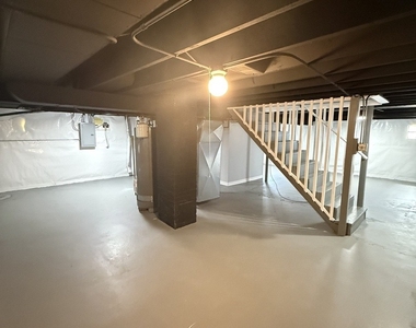 18343 Oakwood Avenue - Photo Thumbnail 14