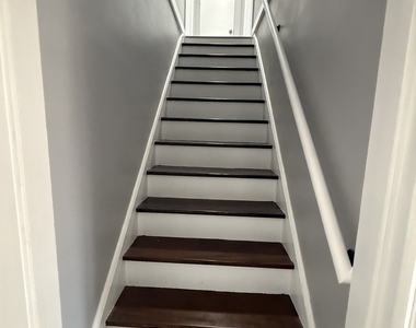 18343 Oakwood Avenue - Photo Thumbnail 9