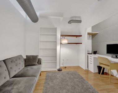 1200 W Monroe Street - Photo Thumbnail 18