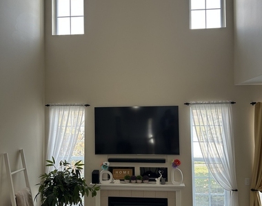 2265 Pembridge Drive - Photo Thumbnail 2
